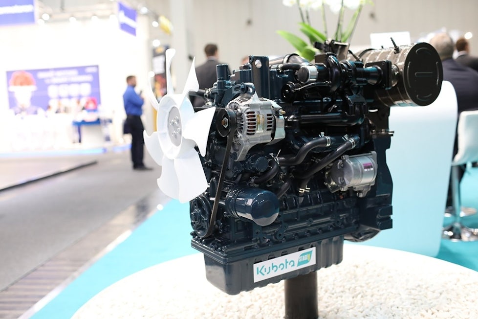 V1505 CR t 1